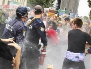 The Australian flag on Invasion Day: To burn or not to burn?