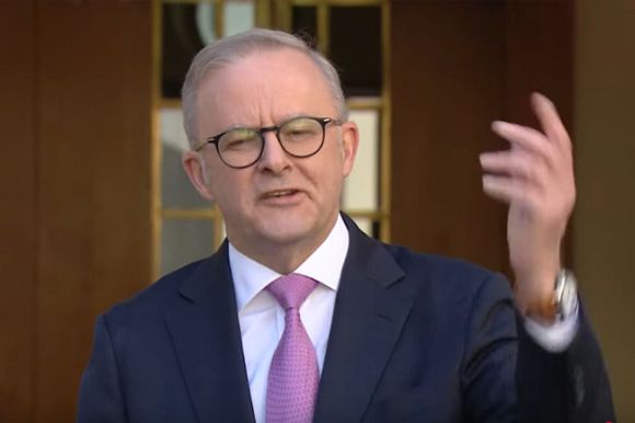 Historic election result sees Labor triumph over Liberal catastrophes