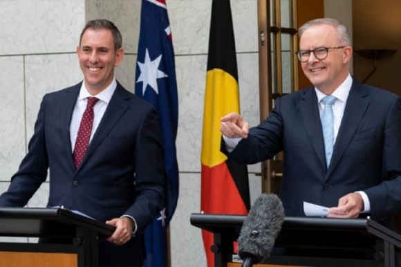 Luxury spending boom exposes newsroom lies about the economy