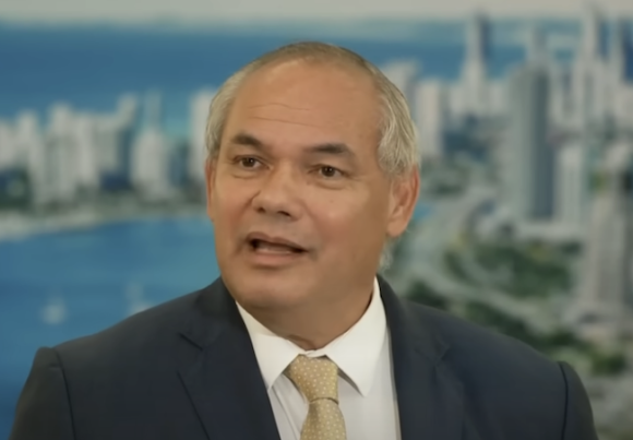Bypassing democracy: Gold Coast now bowling for Tate