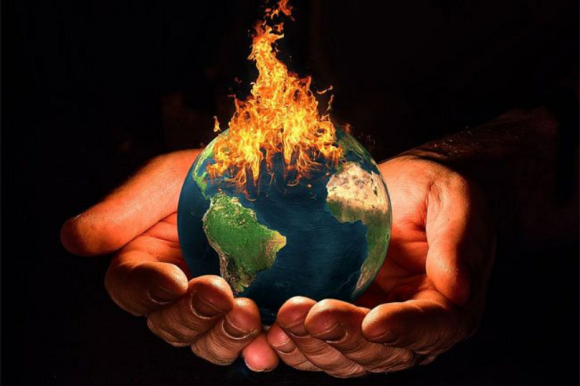 Climate catastrophe risks pushing humanity towards collapse