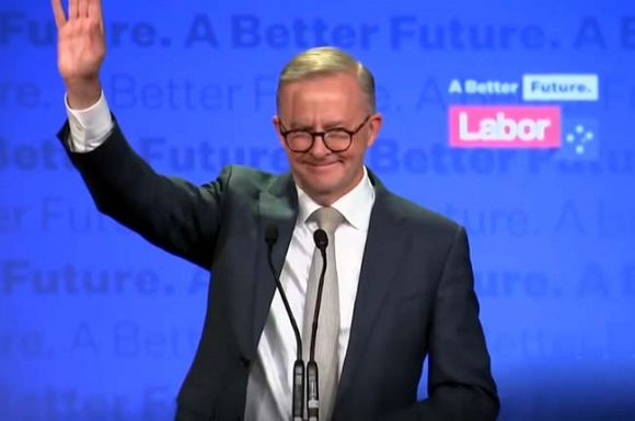 Anthony Albanese defeats Rupert Murdoch to become 31st PM of Australia