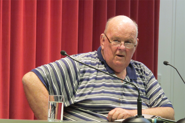 Vale Les Murray: Australia’s voice of the vernacular republic