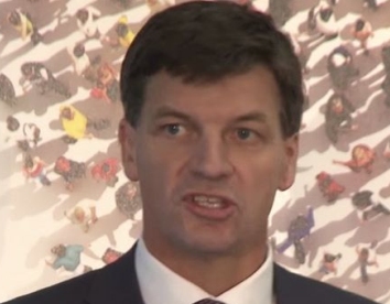 Latest Coalition scandal erodes trust in politics