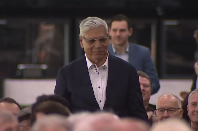 Warren Mundine's uranium company a failure after 20 years