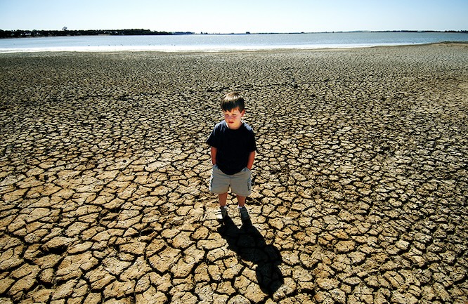 Drinking in a dried out Lake Bolac