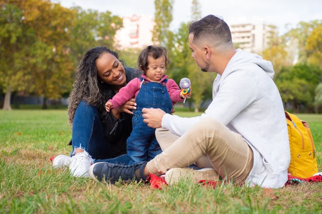 Fertility rate falls: More and more Australians are choosing to be child-free