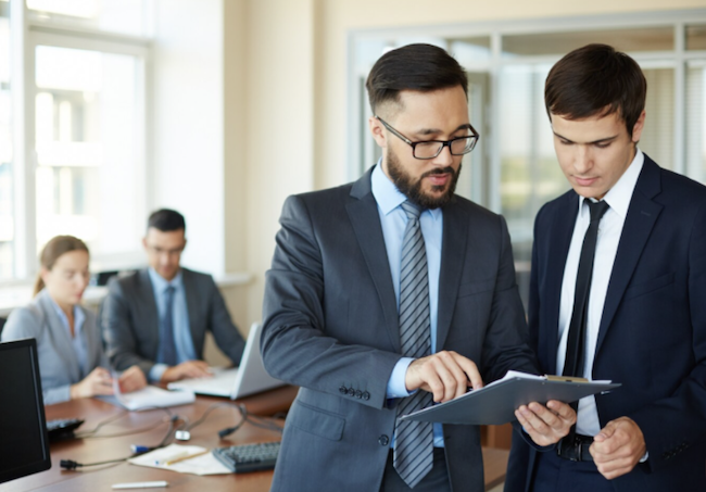 Who can sign for the LLC? The authority question founders often leave until the first big contract
